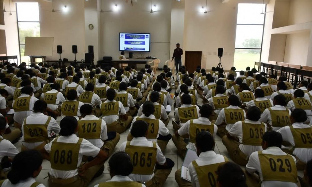 WhatsApp Image 2025-06-13 at 13.08.29_a545d6d4